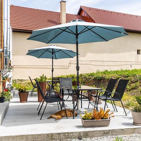 Sunny Apartment With Free Parking Зволен Экстерьер фото